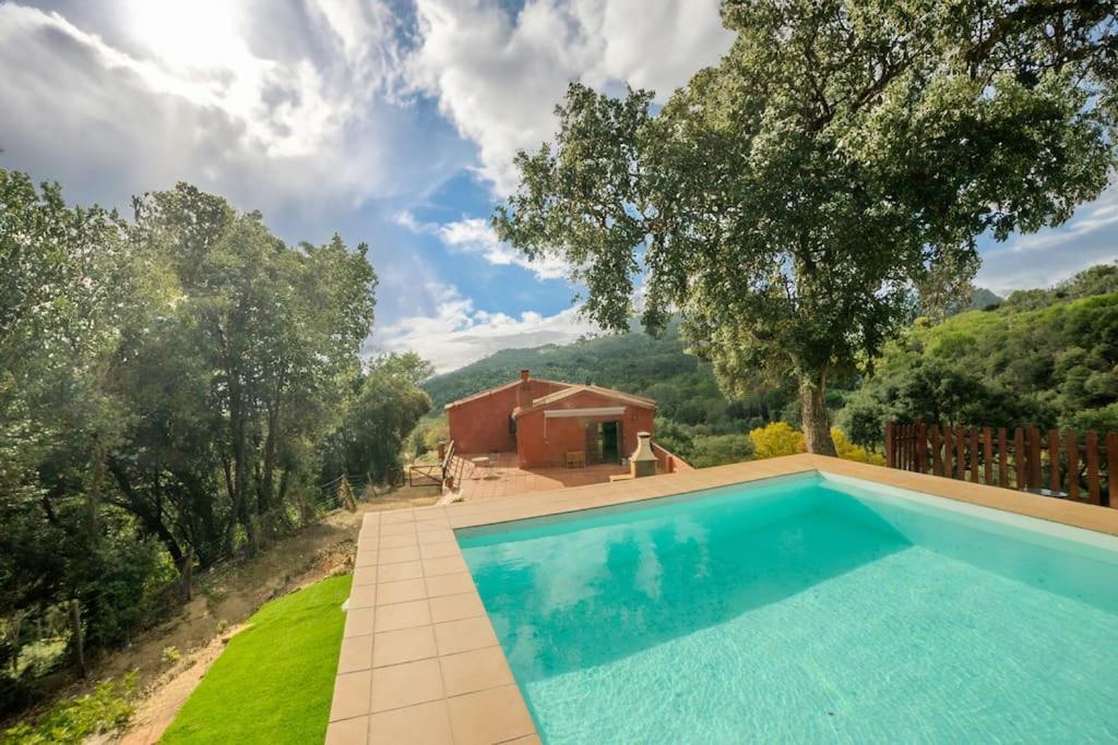 Masia Can Castellar Sant Iscle De Vallalta المظهر الخارجي الصورة