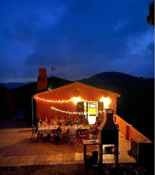 Masia Can Castellar Sant Iscle De Vallalta المظهر الخارجي الصورة
